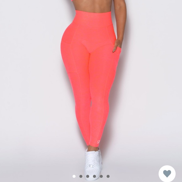 Bombshell Sportswear curves leggings in neon apricot pink size MEDIUM - Picture 3 of 6